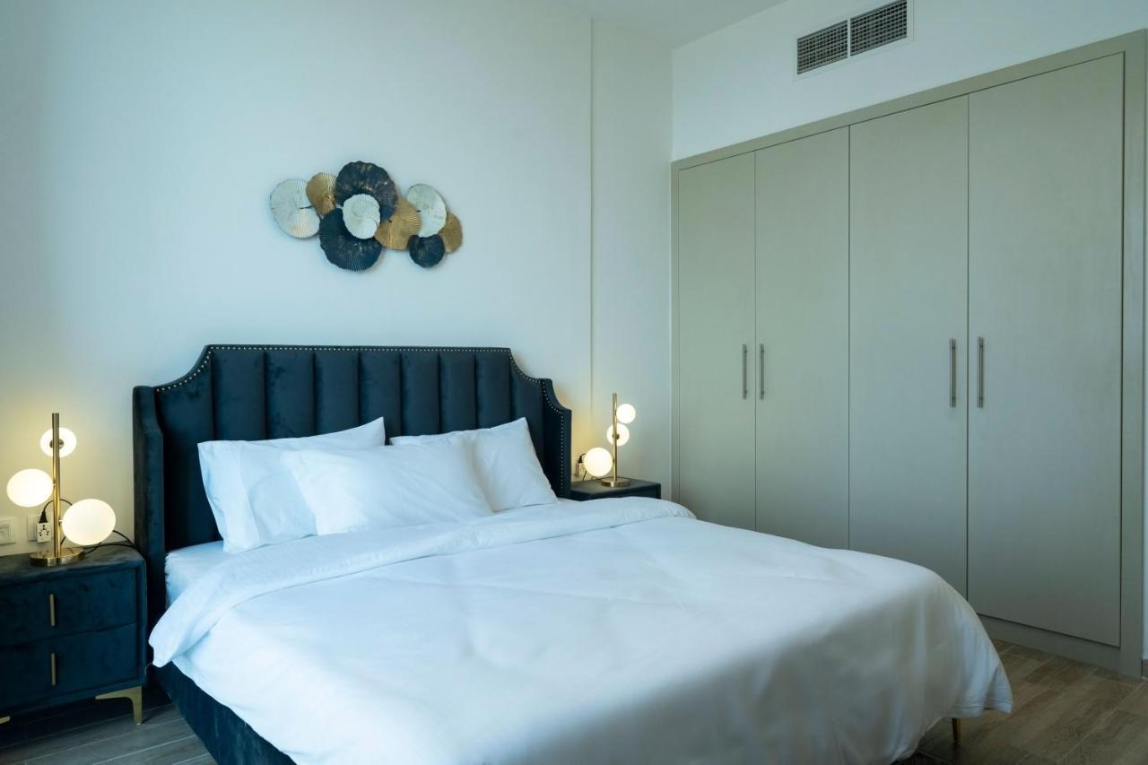 Apartment Brand New 2br With Full Sea & Canal View