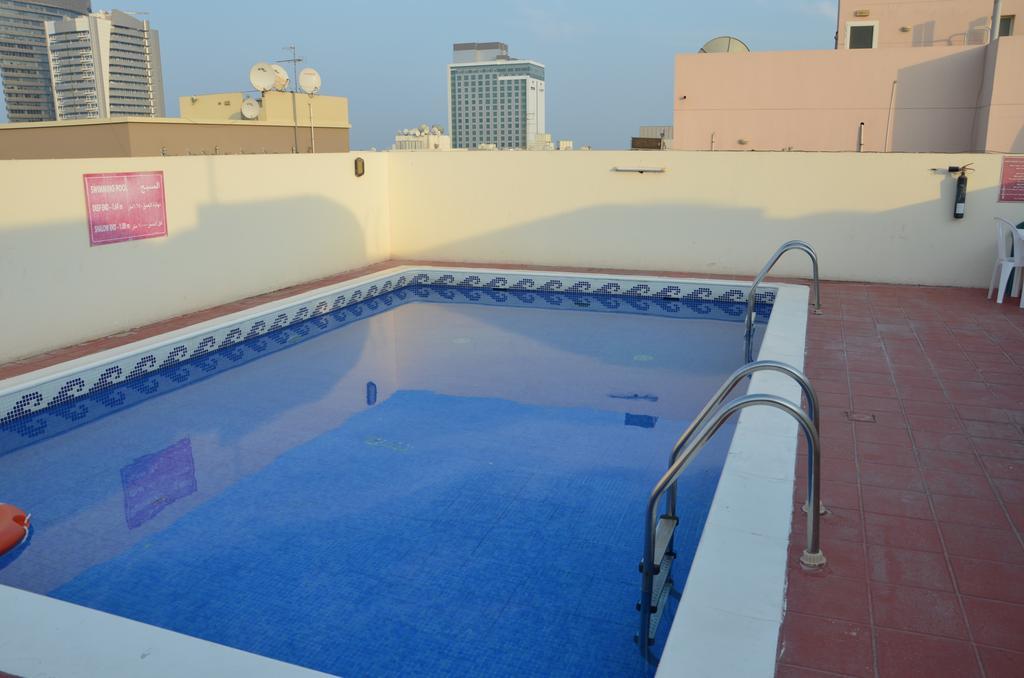 Premiere Hotel Apartments