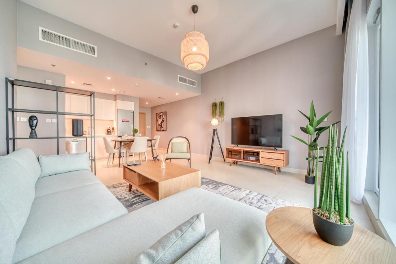 1 Bedroom In Creek Horizon Tower At Creek Harbour By Pk Holidays Dubai