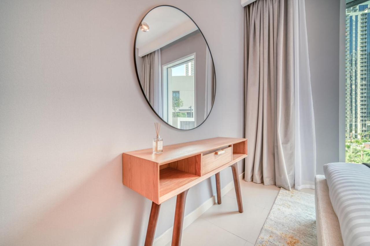 1 Bedroom In Creek Horizon Tower At Creek Harbour By Pk Holidays Dubai