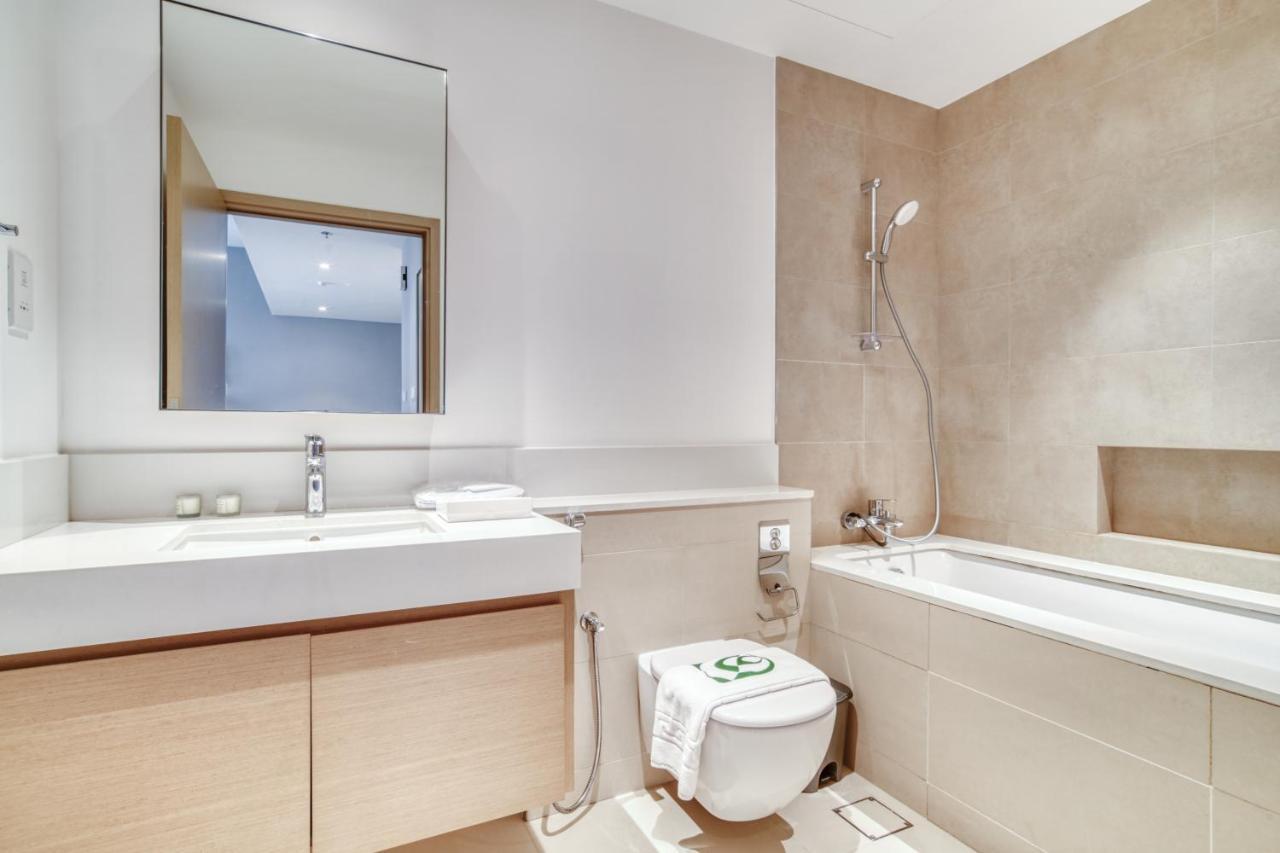 Apartment 1 Bedroom In Creek Horizon Tower At Creek Harbour By Pk Holidays
