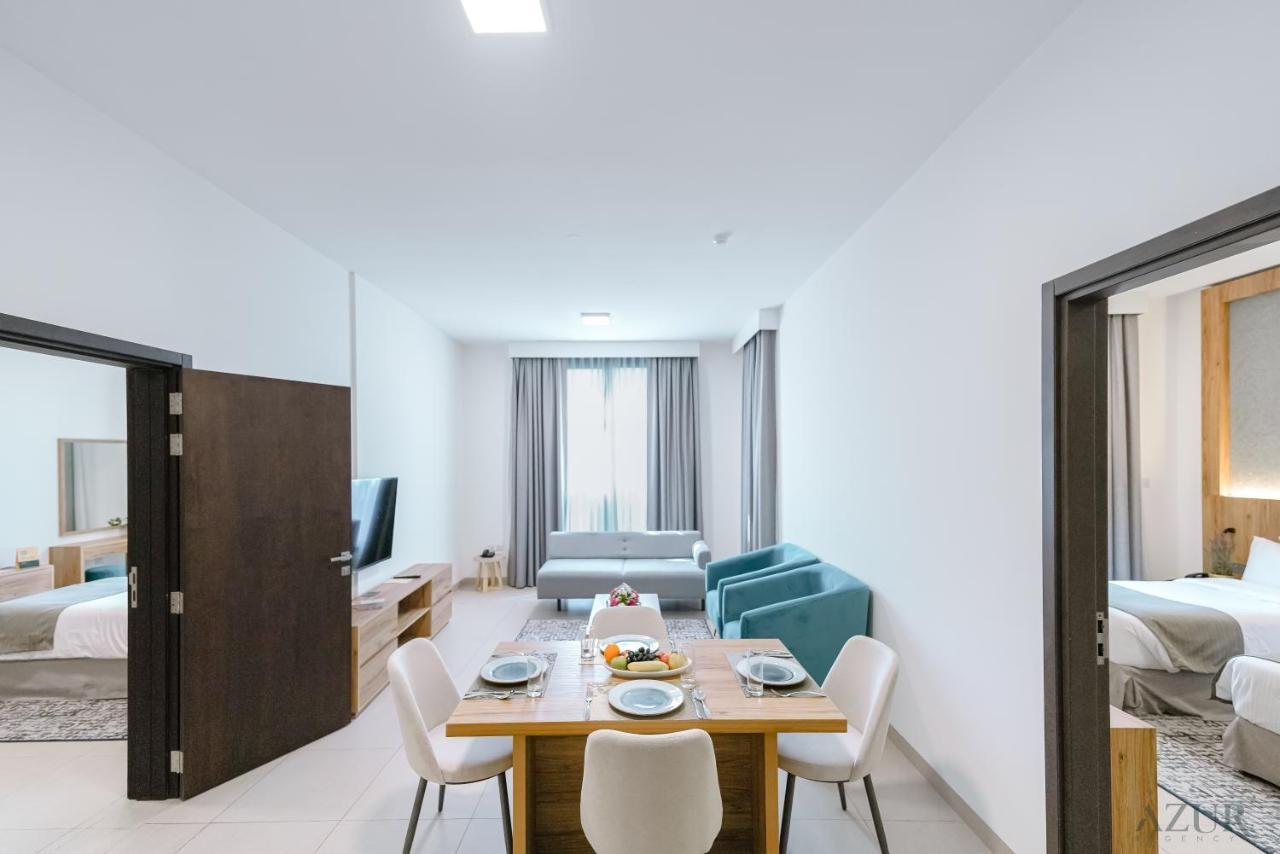 Azur Regency Apartment