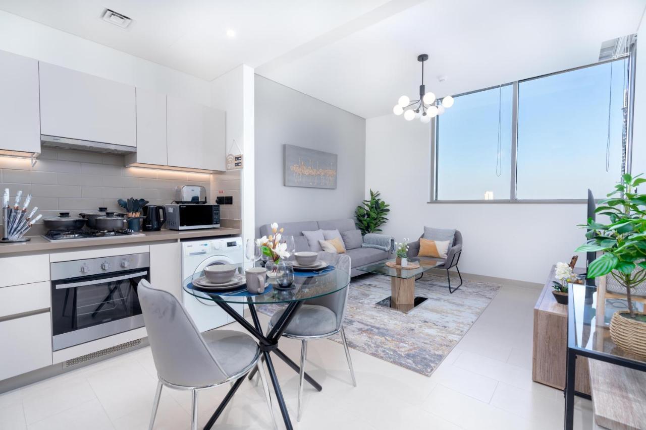 White Sage - Elegant With Unobstructed Views * Dubai