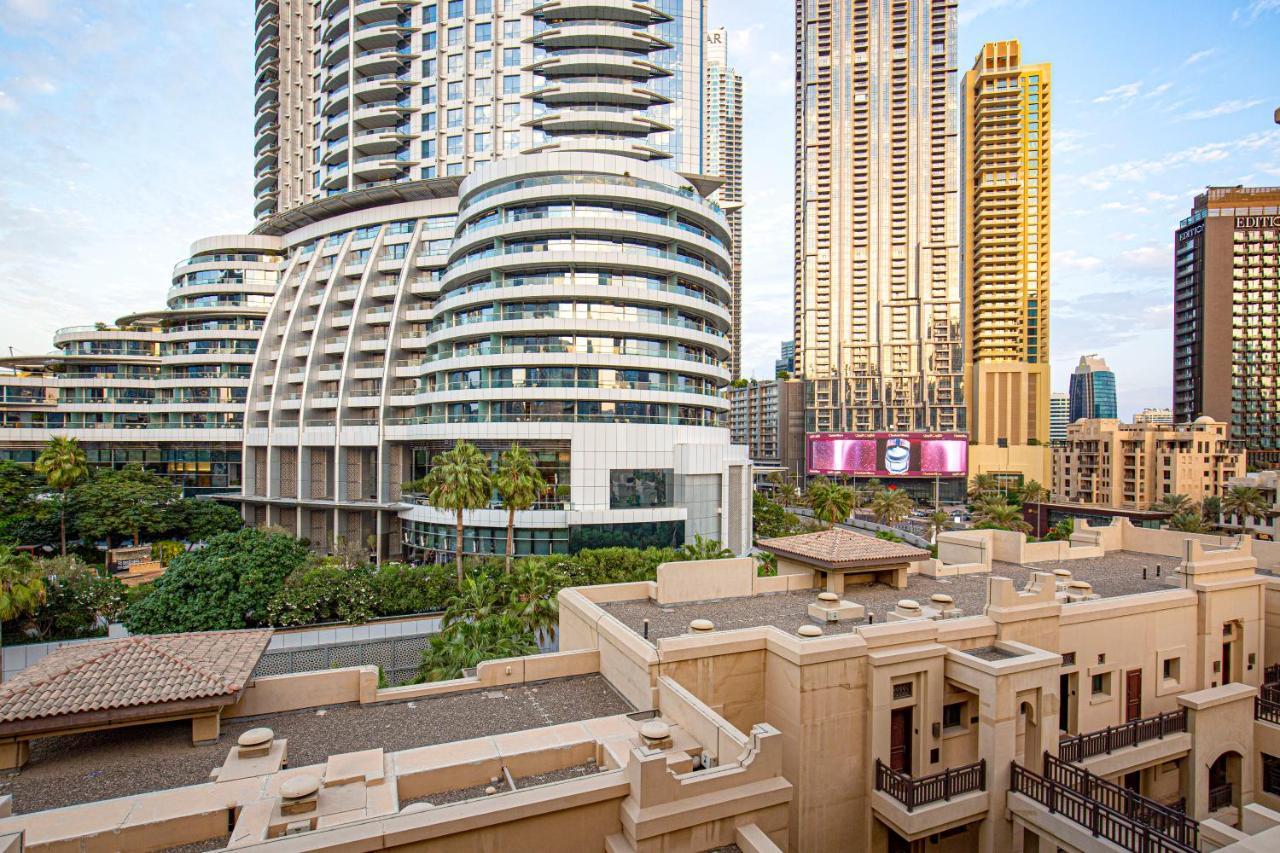 Apartment Luxurious 1 Bed -connected To Mall *