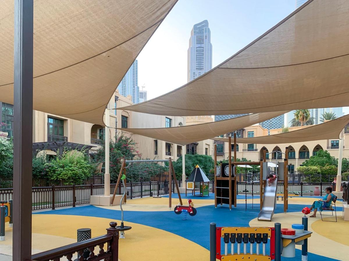 Luxurious 1 Bed -connected To Mall Apartment Dubai
