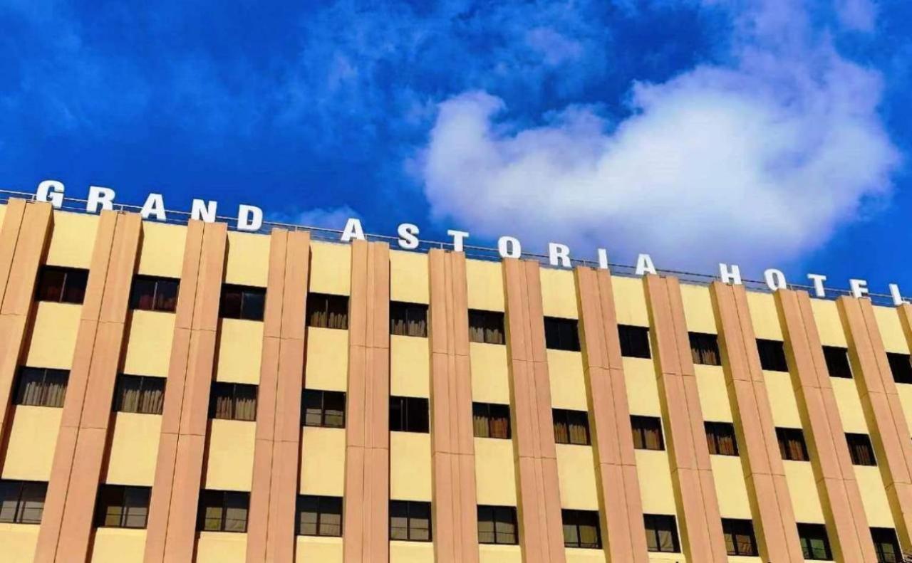 Grand Astoria