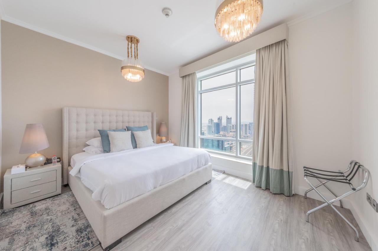 Boutique Living - Burj Views - Renovated Dubai
