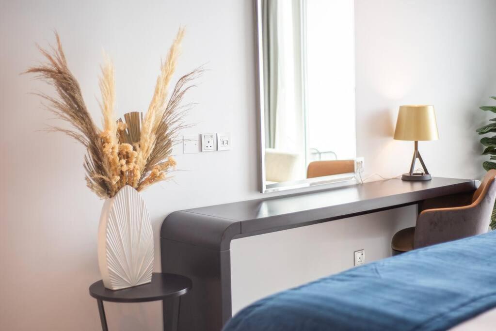 Upscale 1 Bed In Business Bay-suiteable Apartment