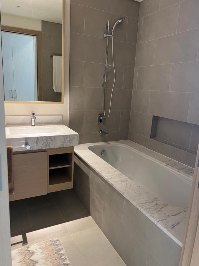 Apartment Luxury 2br Creek Harbour With Amazing Burj View *
