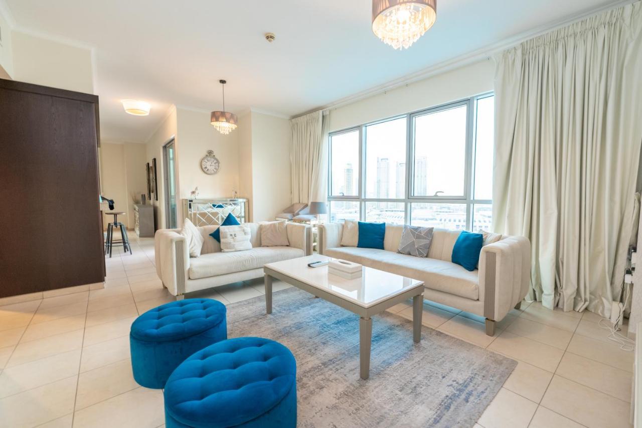 Apartment Fam Living - The Residences Tower - Burj Khalifa & Fountain Views Dubai