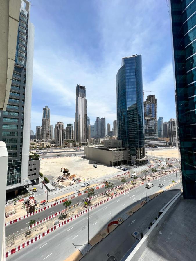 Manzil - Luxurious Near Downtown With Large Balcony And Canal Views Apartment Dubai