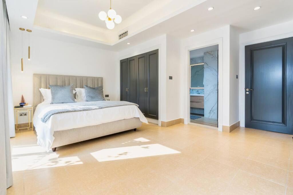Unique 2bedroom In The Heart Of Old Downtown Apartment Dubai