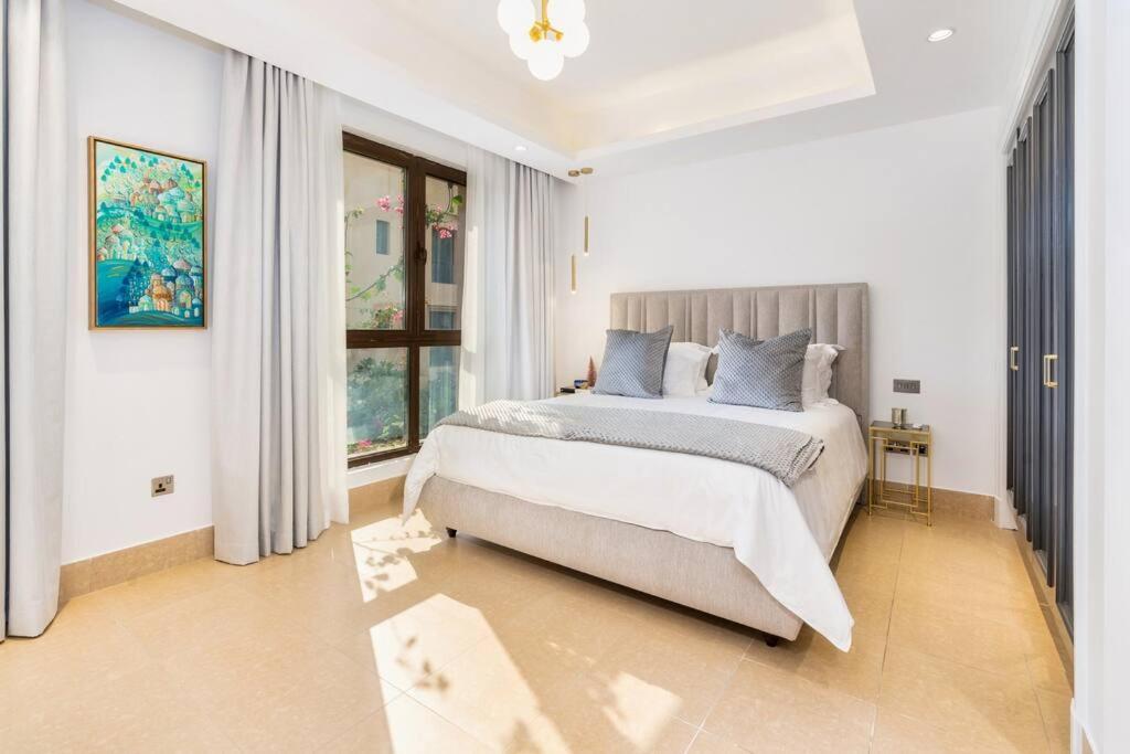 Apartment Unique 2bedroom In The Heart Of Old Downtown Dubai