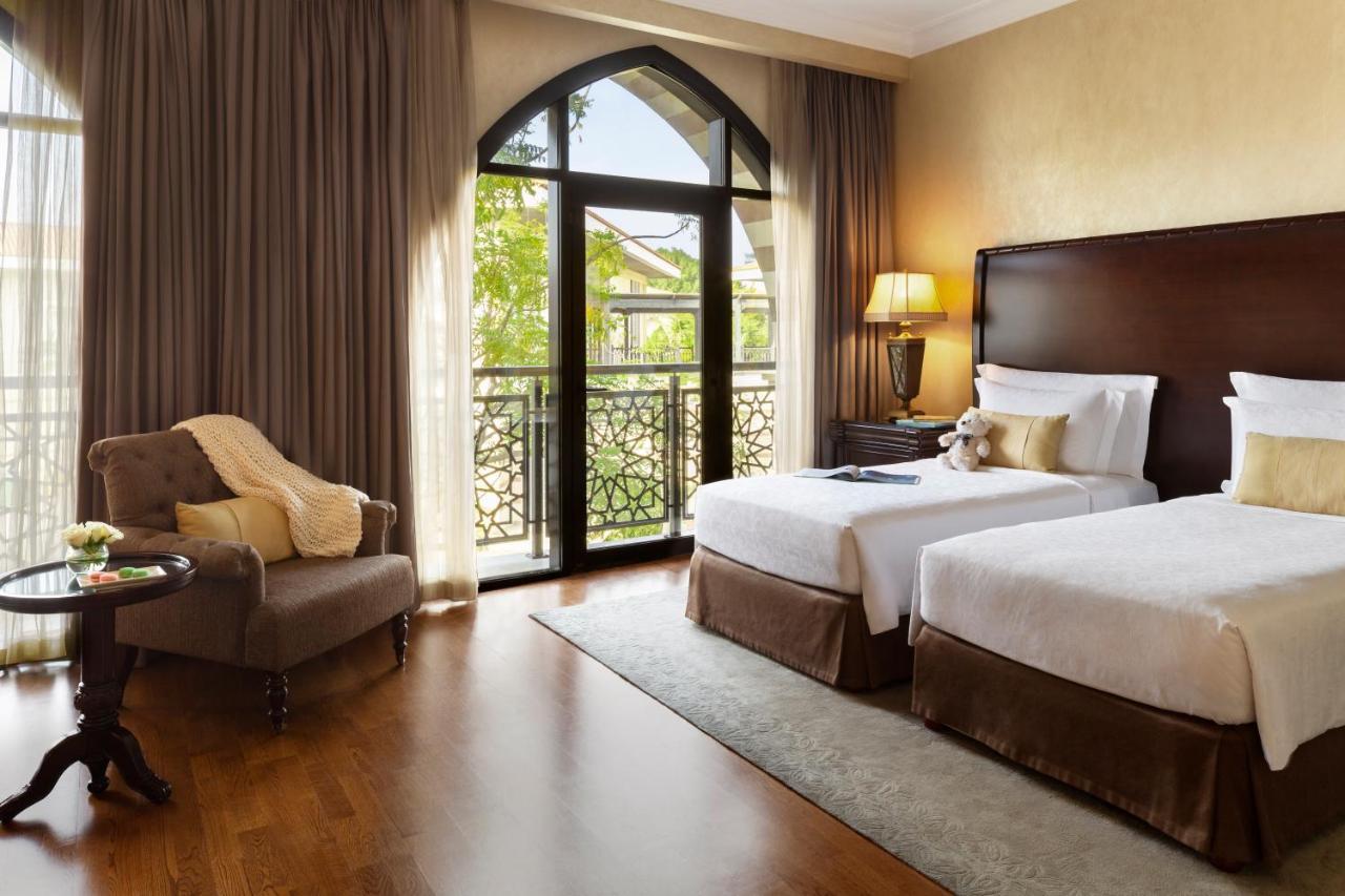 Resort Jumeirah Zabeel Saray 5*