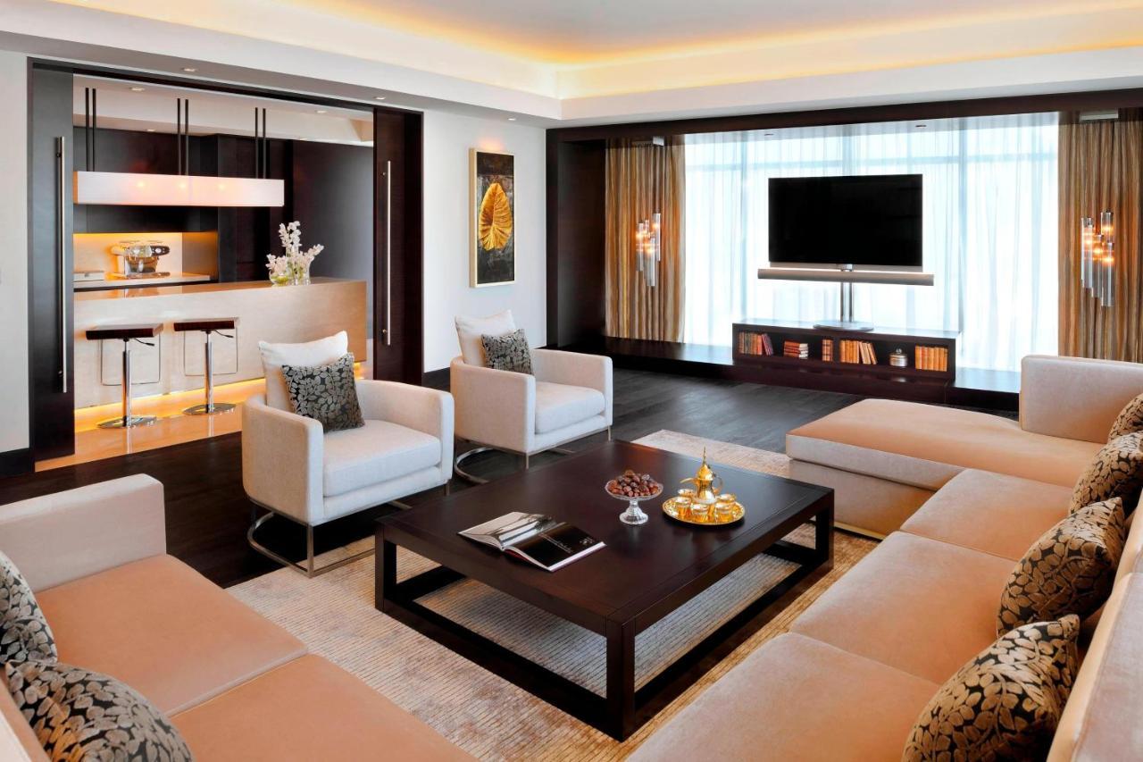 Jw Marriott Marquis Hotel 5*