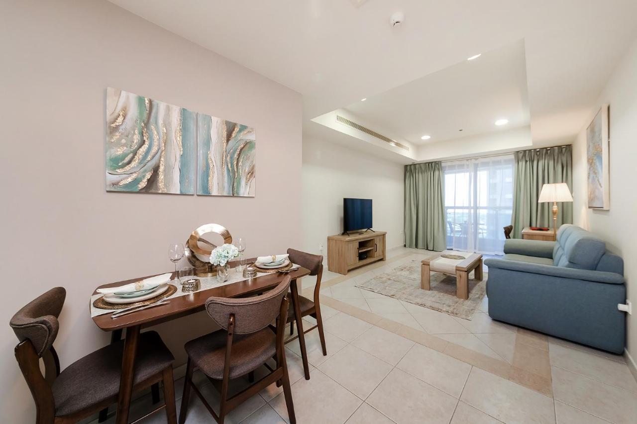 Apartment Luxury Princess Tower 1 Bedroom Brand New Furnished