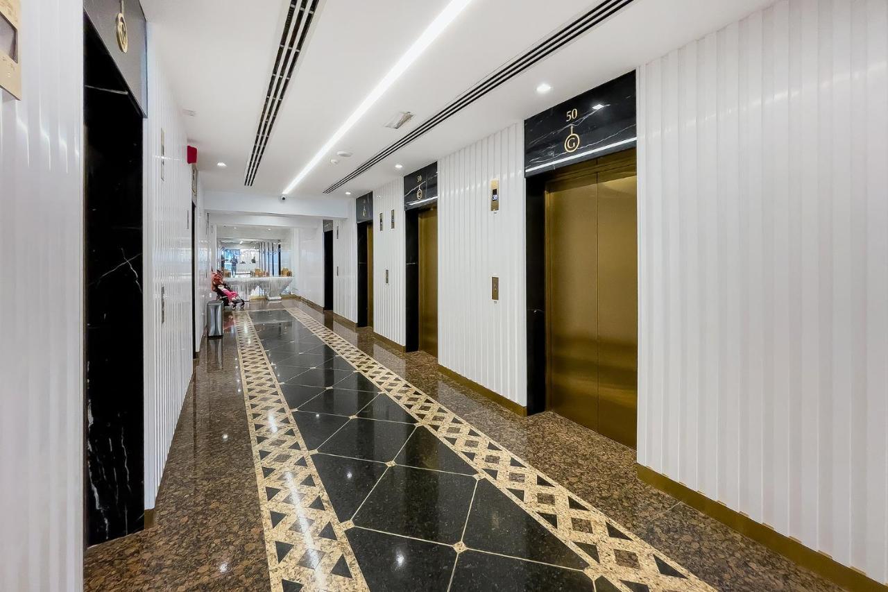 Luxury Princess Tower 1 Bedroom Brand New Furnished Apartment *