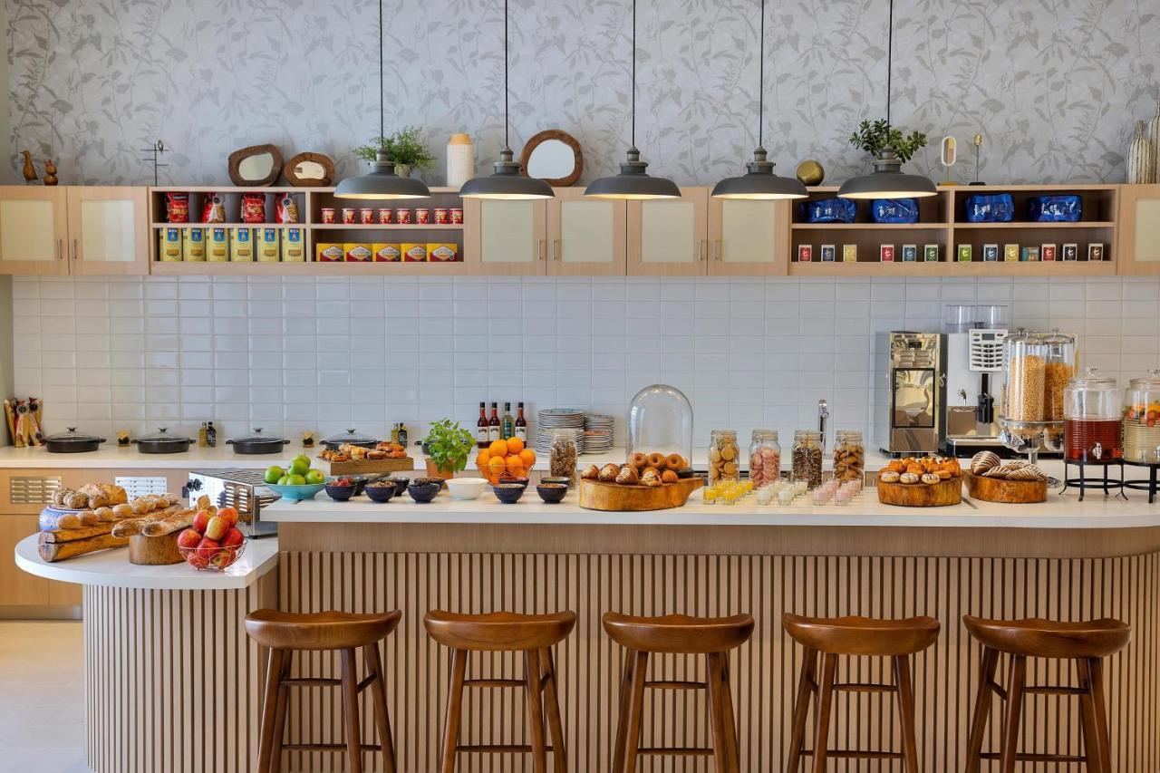 Hotel Element Al Mina, Jumeirah
