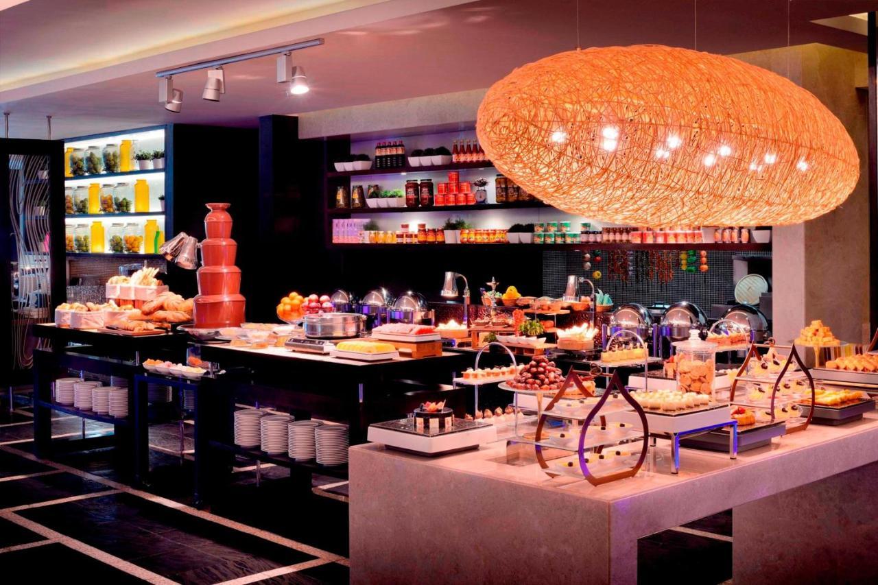 Marriott Al Jaddaf, 5*