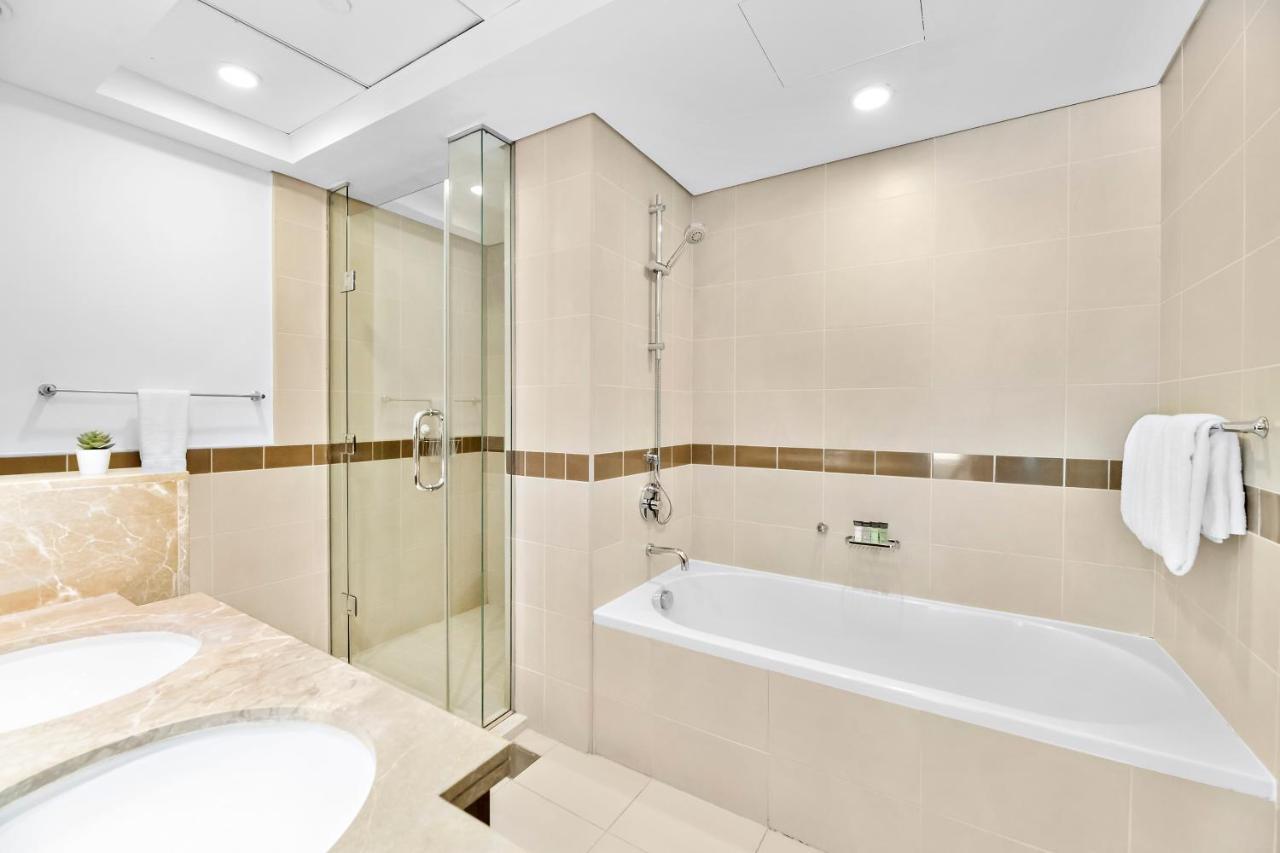 Designer 1br 29 Boulevard Downtown Near Burj Khalifa Dubai