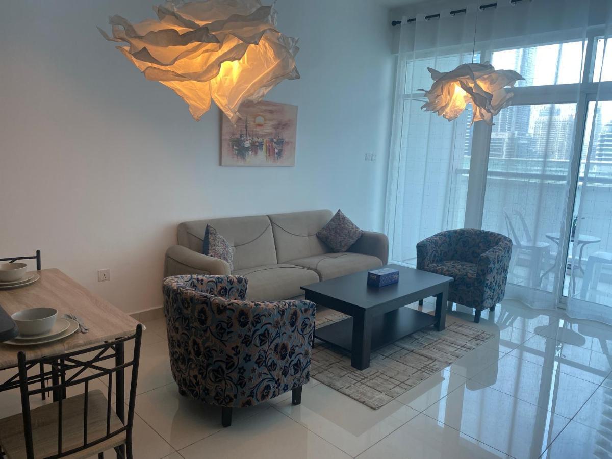 Golden Vacation Homes Continental Tower Marina * Dubai