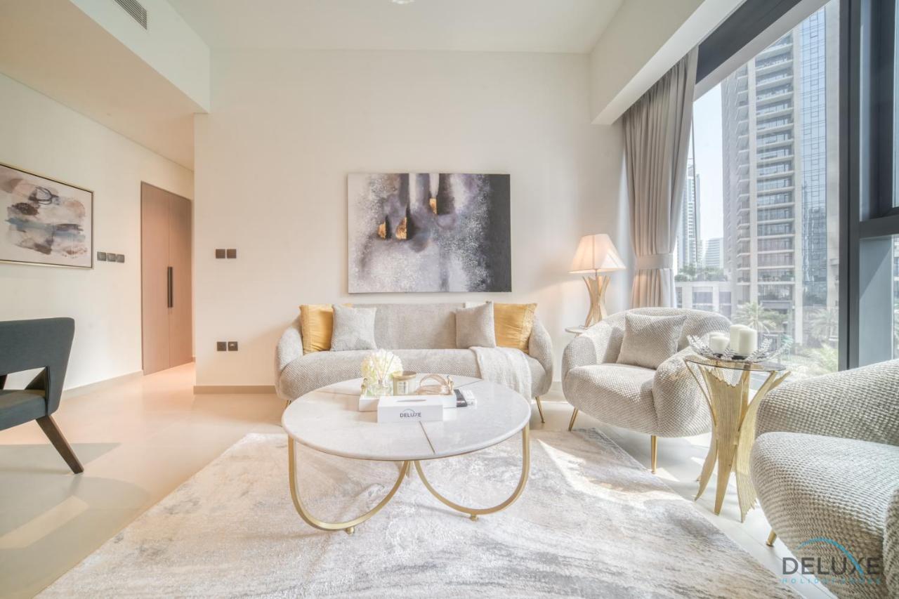 Opulent 1br At Act One Act Two Tower 1 Downtown By Deluxe Apartment Dubai