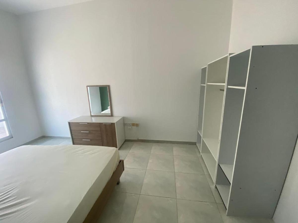 Relaxing Private In Compound Housing Near Burj Alarab 124 Dubai