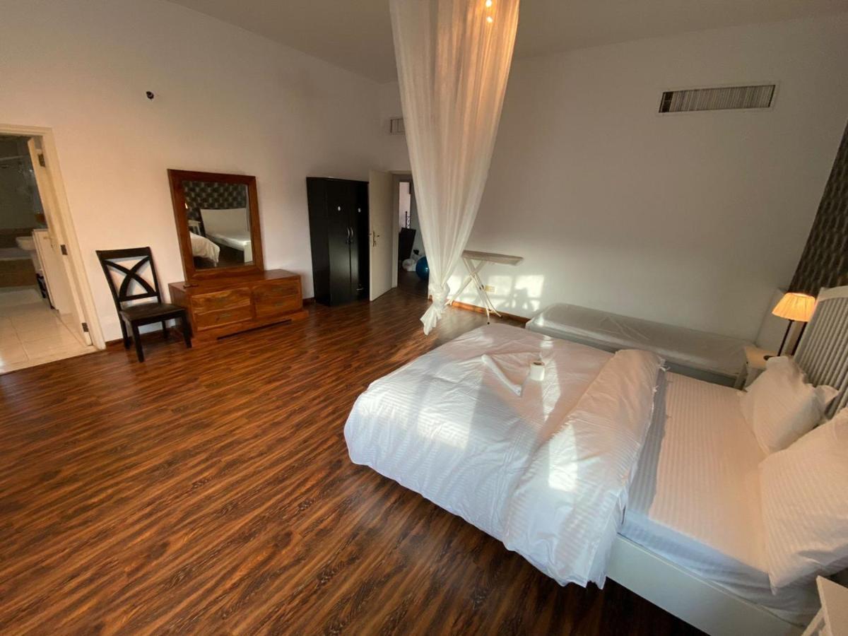 Relaxing Private In Compound Housing Near Burj Alarab 124