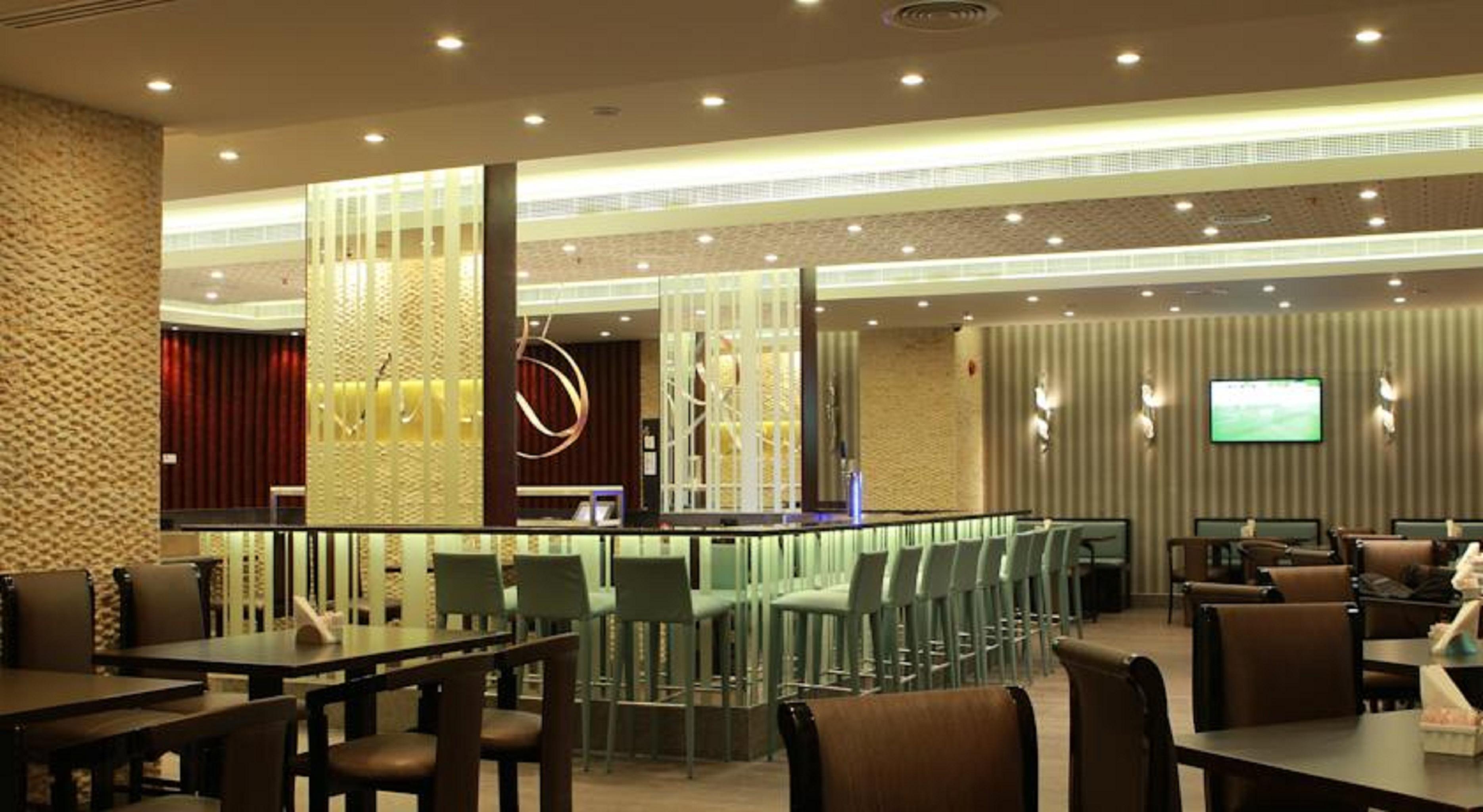 Hotel The George By Saffron, Creek Dubai