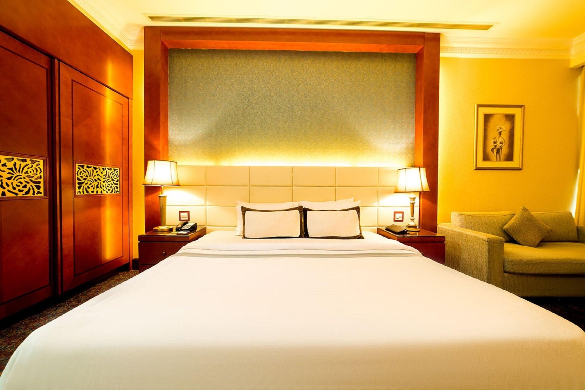 Grand Excelsior Al Barsha Hotel