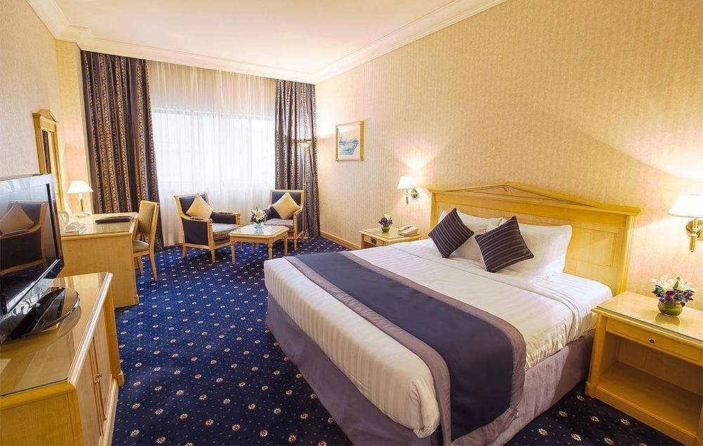 Hotel Capitol Jumeirah