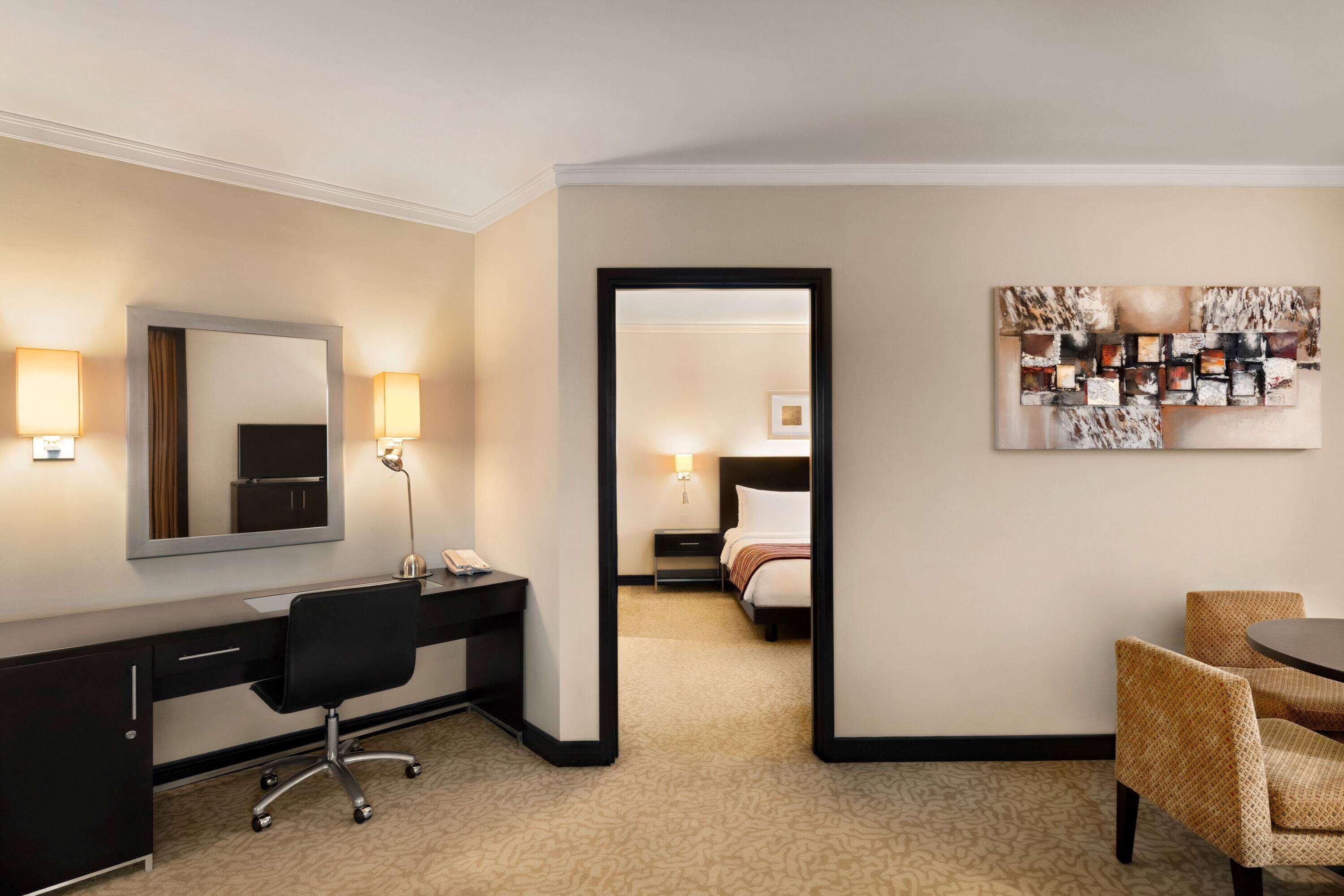 Ramada Plaza By Wyndham Deira Hotel 4*
