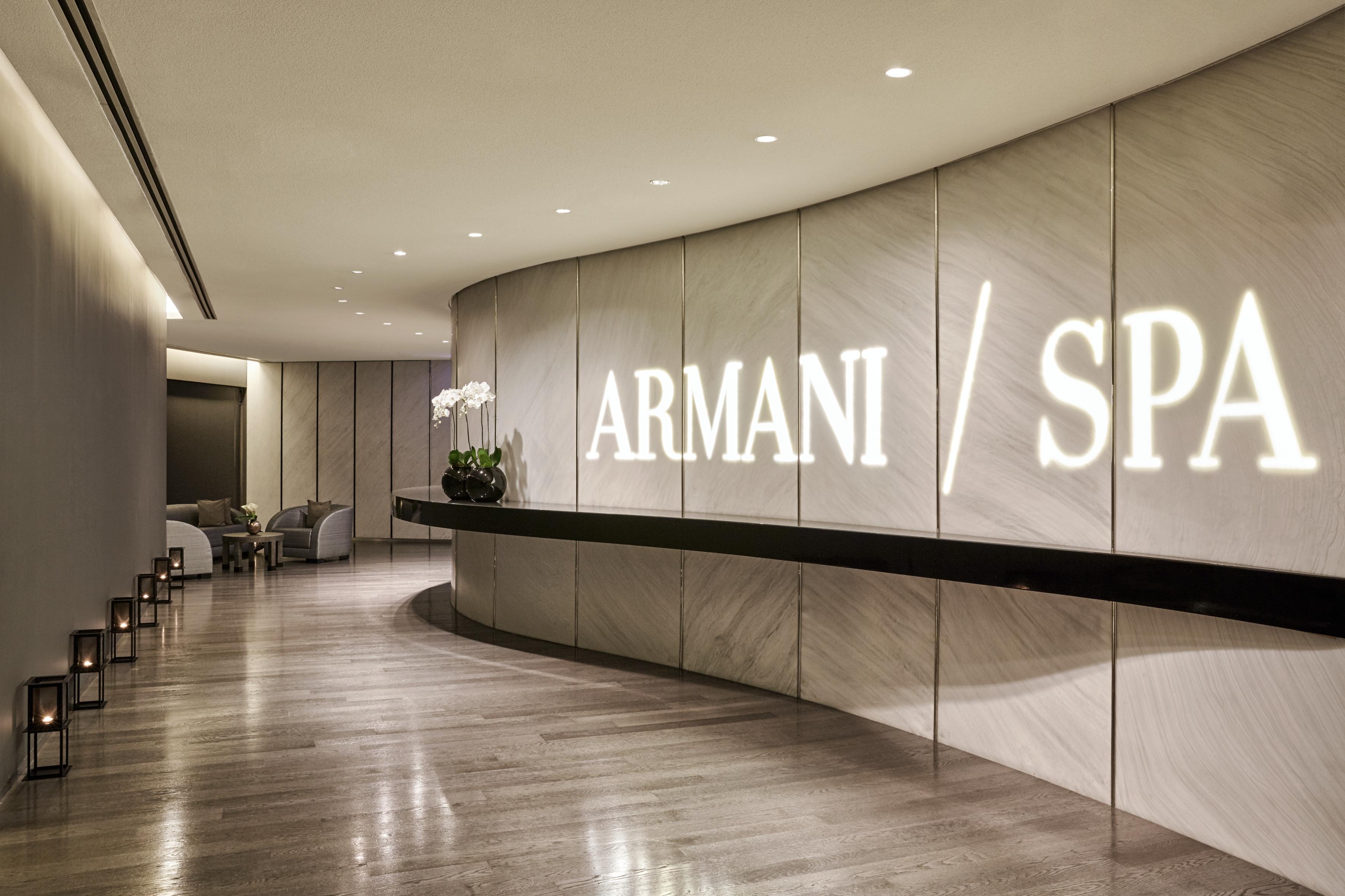 Armani 5*