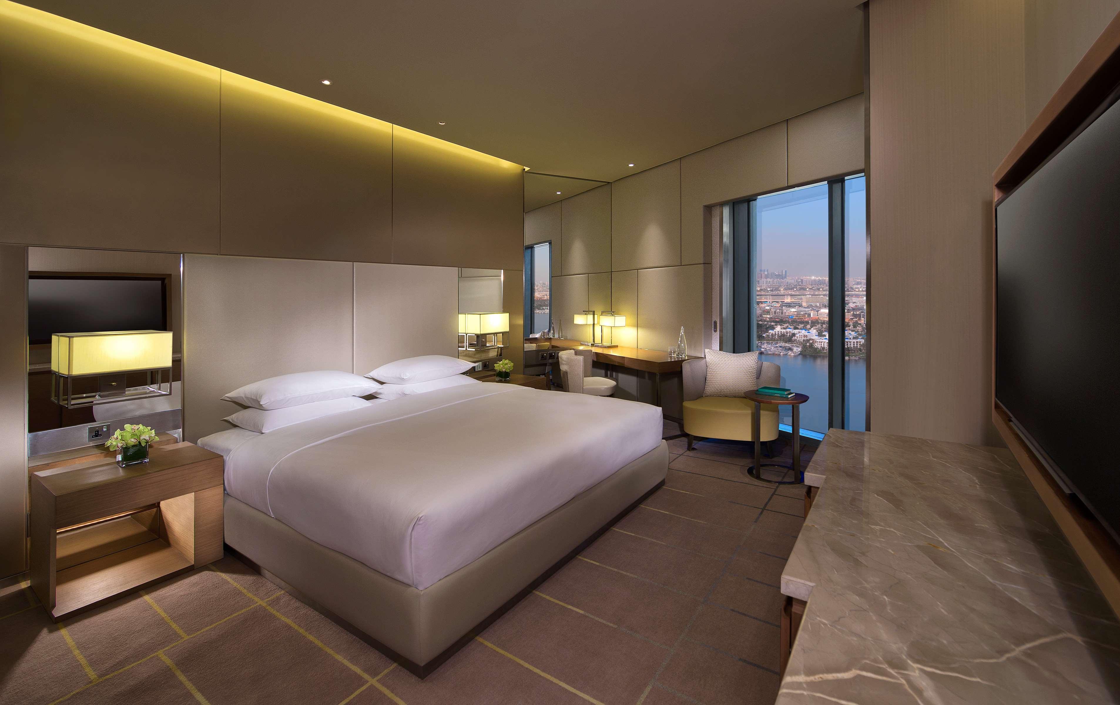 Hyatt Regency Creek Heights 5*