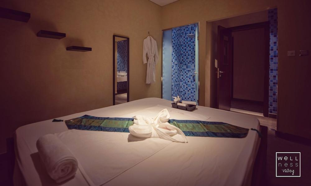 Canal Business Bay Hotel Dubai