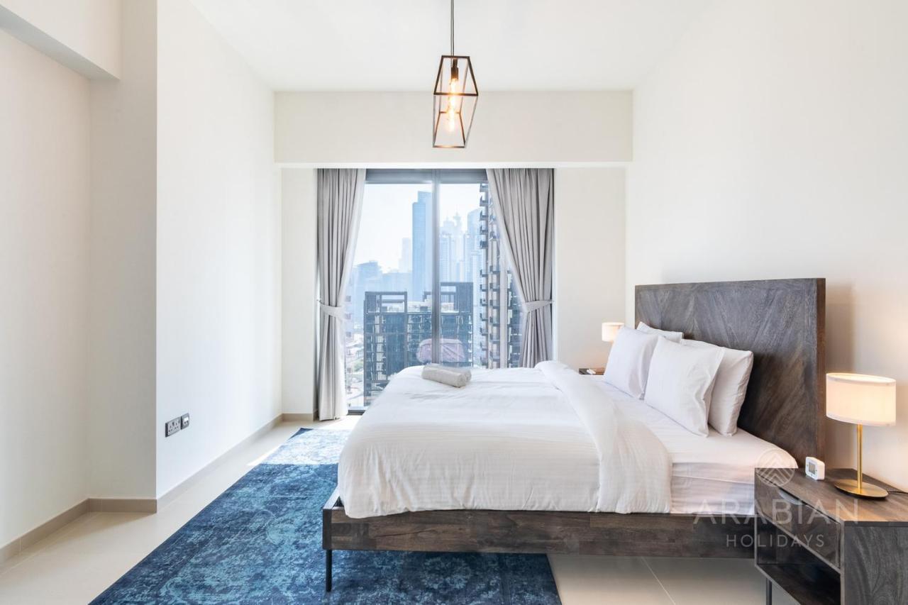 From - 2br - Close To Burj Khalifa Apartment Dubai