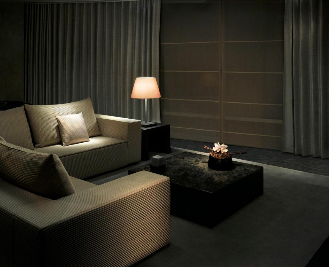 Armani Hotel