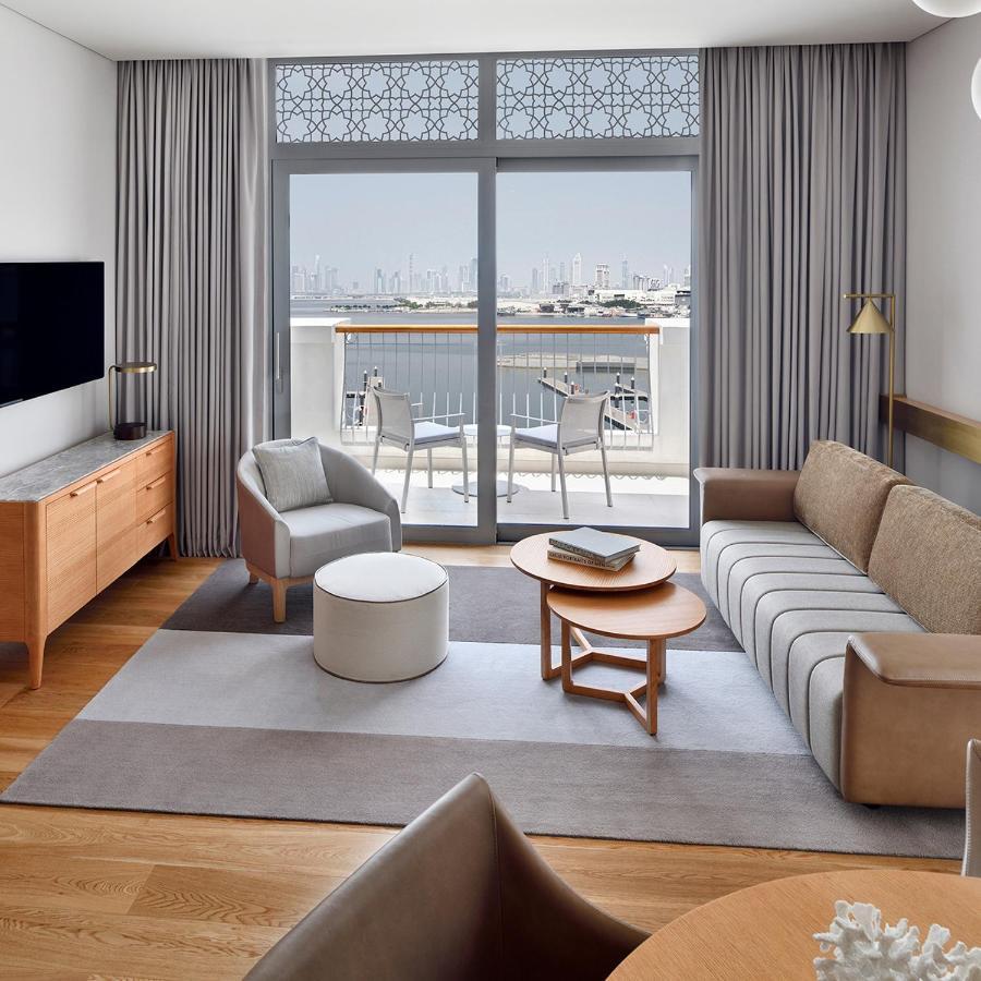 Vida Creek Harbour Hotel