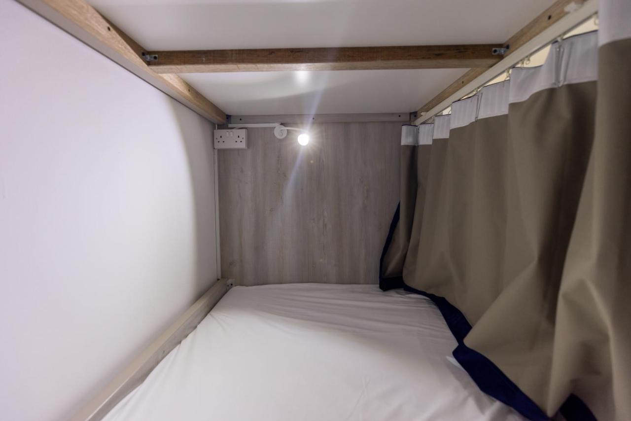 Hostel Travel Hub Premium *