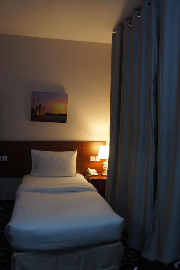 Three 888 Hotel