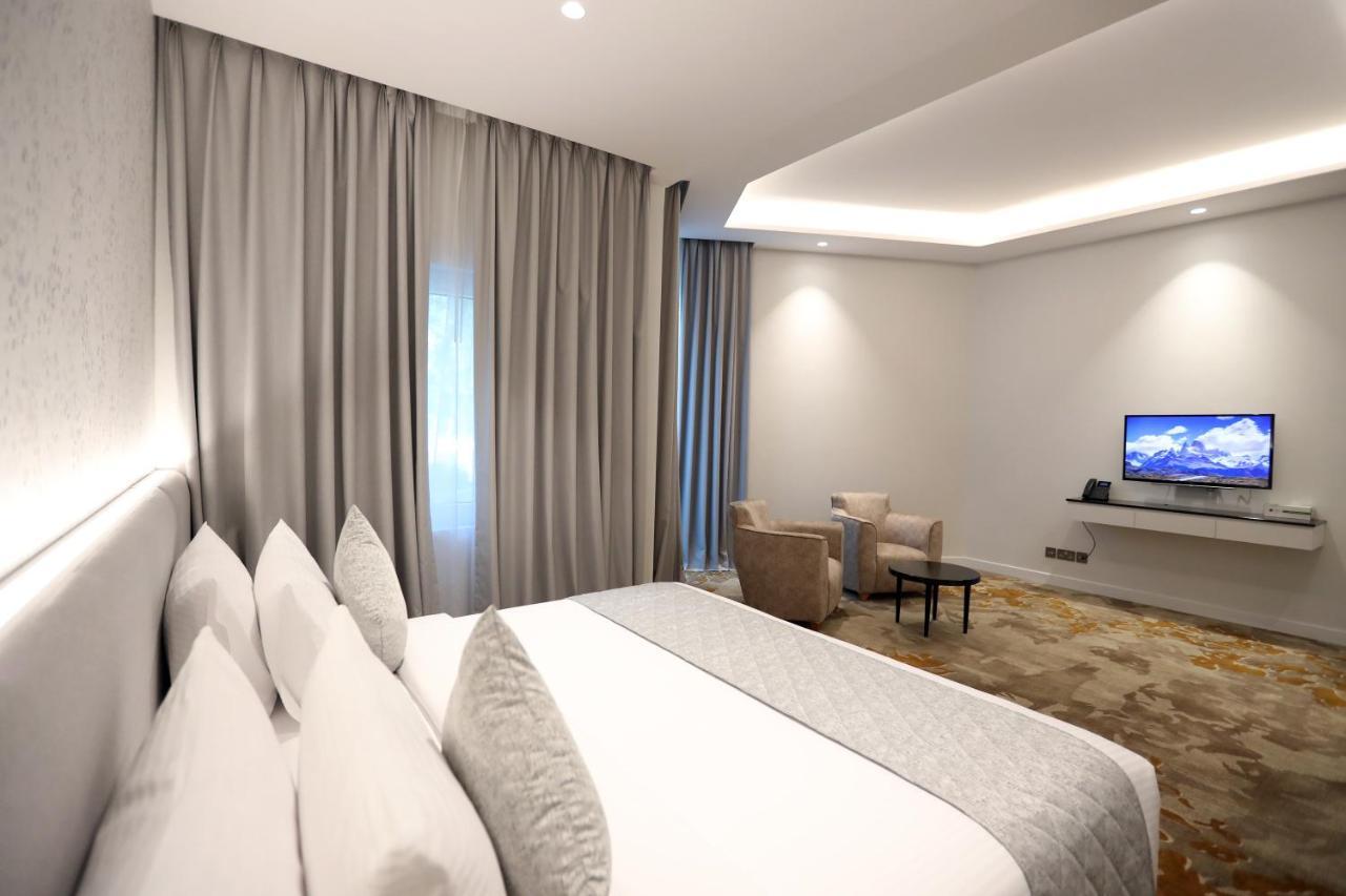 Estay Hotel