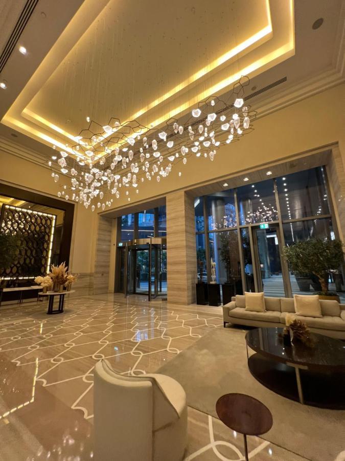Downtown Address Burj Khalifa Apartment *