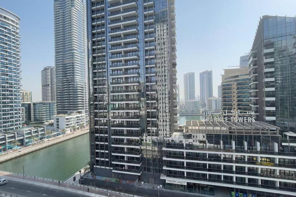 Premium Location, Cozy Apartment *
