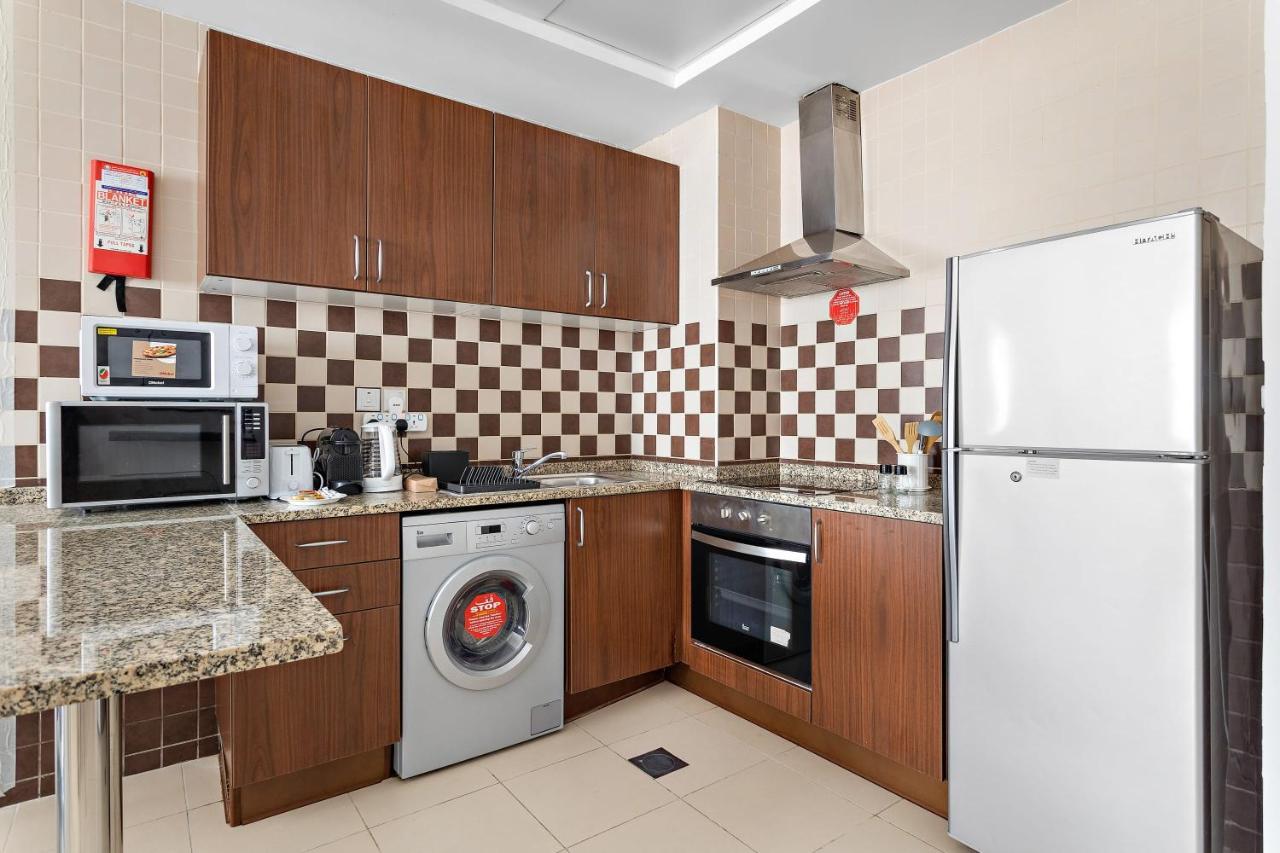 Silkhaus Modern Living In Art Apartment *