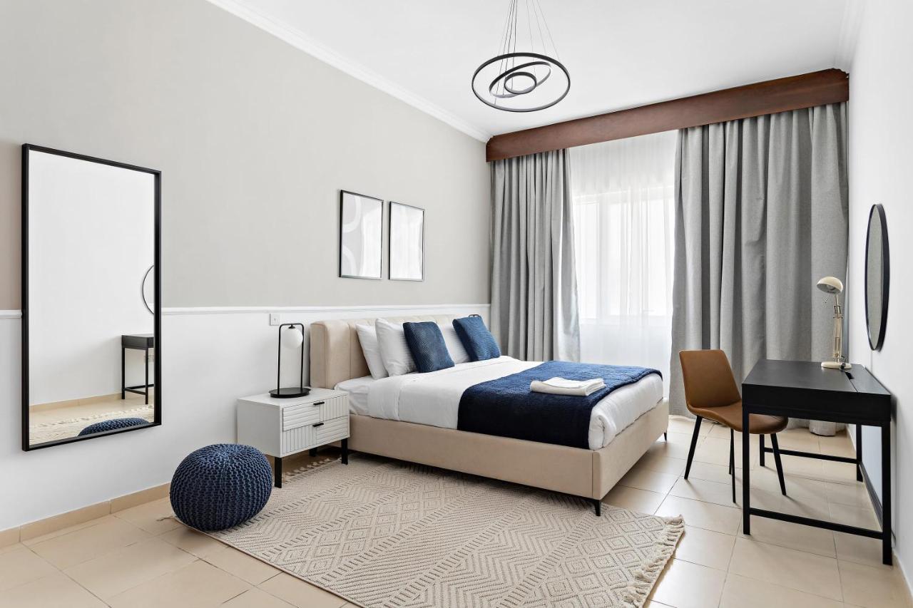 Silkhaus Modern Living In Art Apartment *