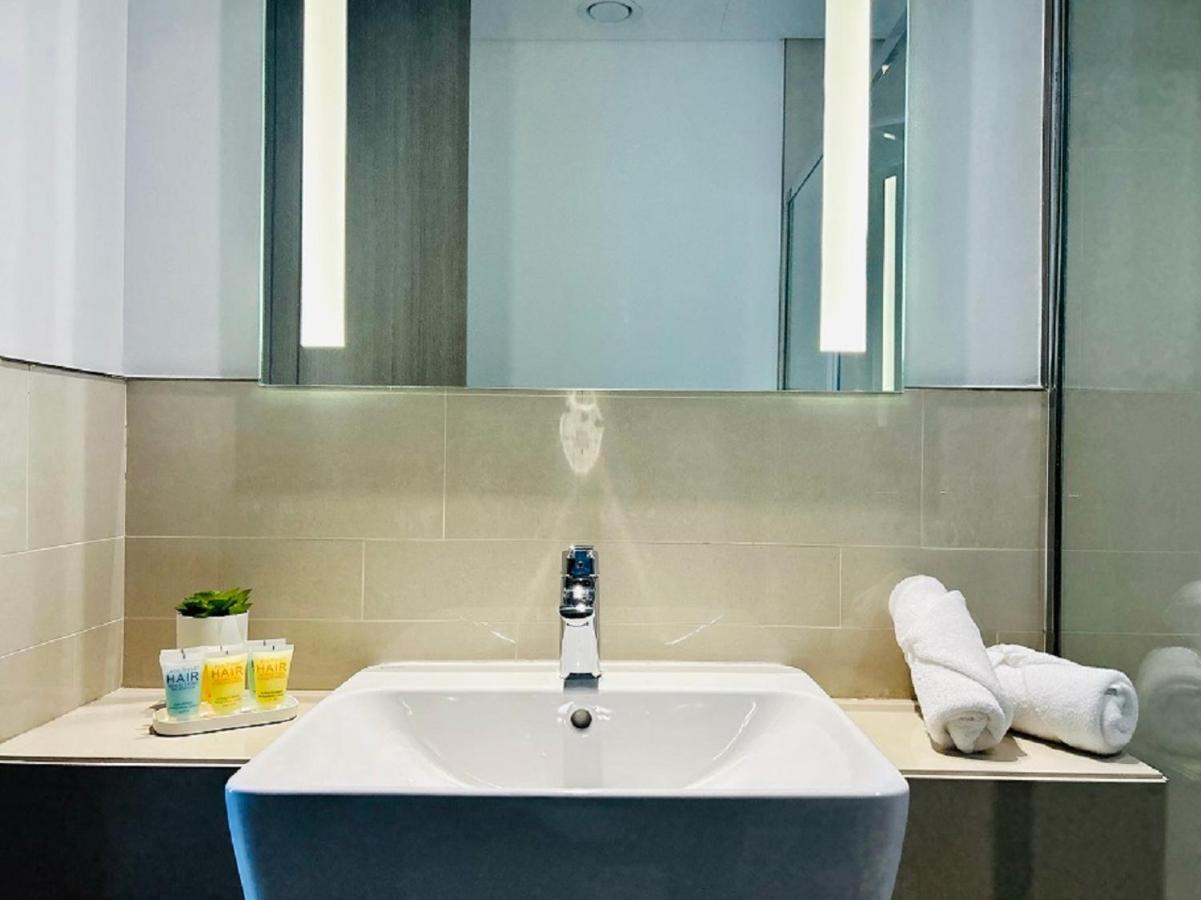 Modern 1 Bedroom At Jvc Prime Location! Apartment