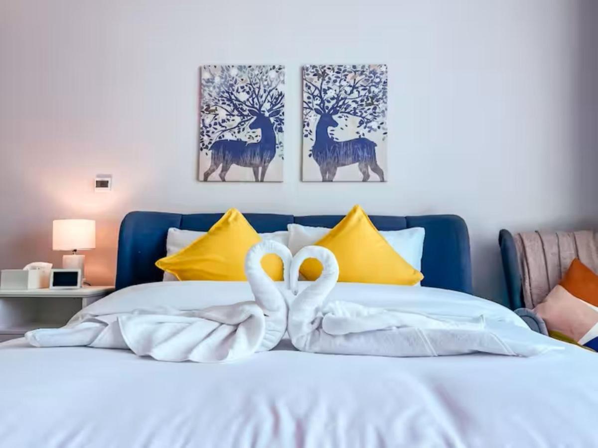 Modern Furnished Farhad Azizi Al Jaddaf