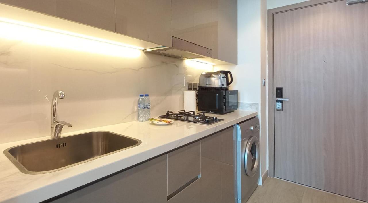 Modern Furnished Farhad Azizi Al Jaddaf * Dubai