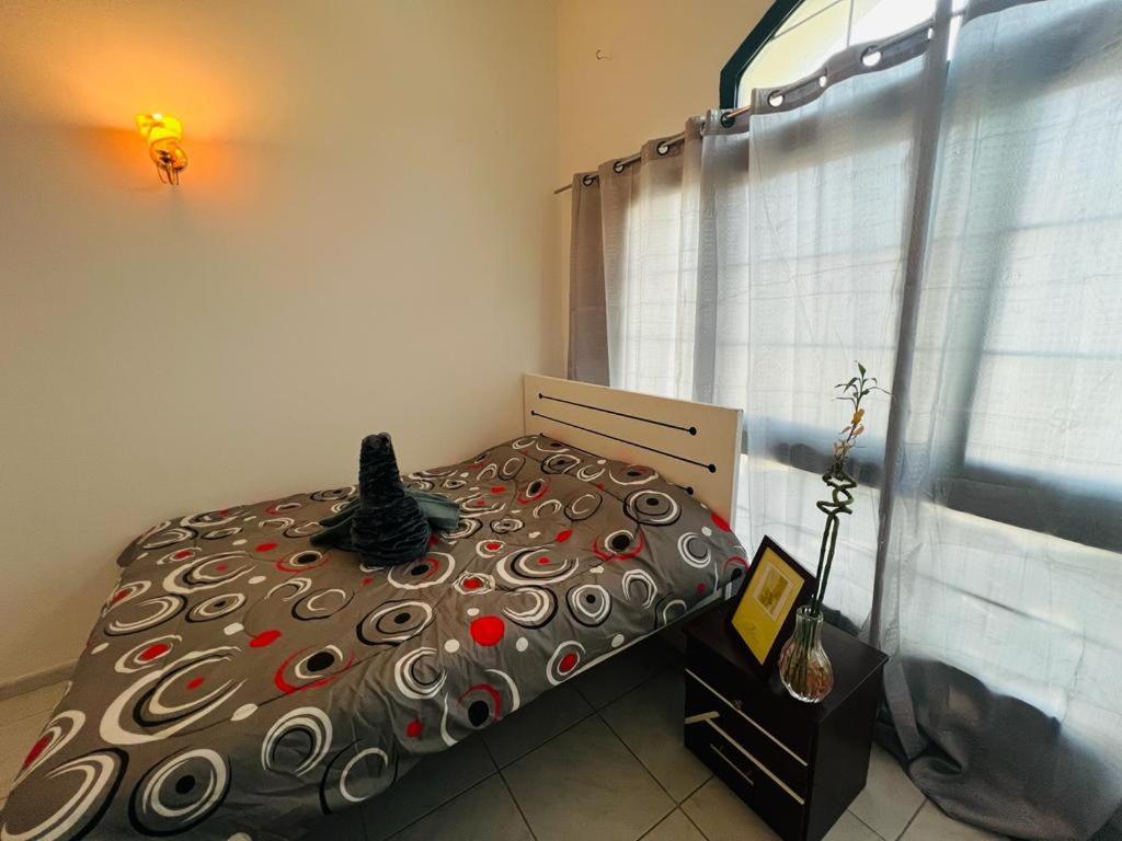 Homestay Al-satwa Bliss: Ideal For Families *