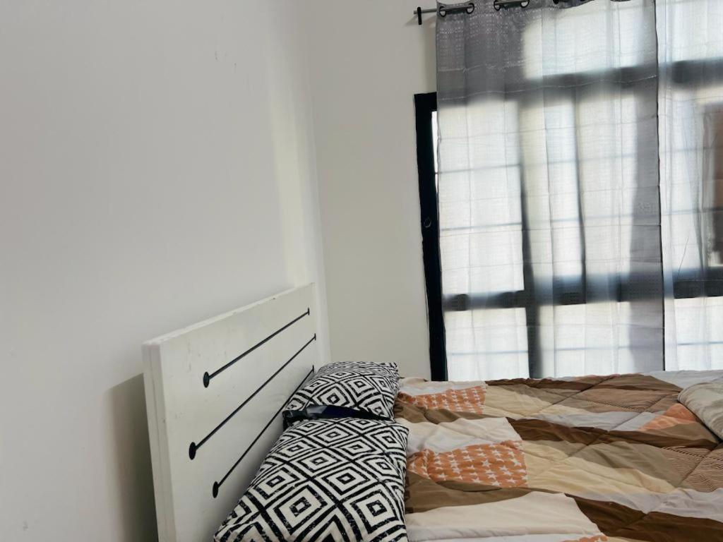 Al-satwa Bliss: Ideal For Families Homestay *